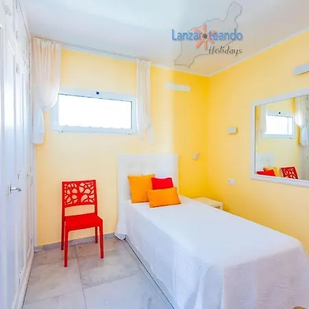House Of The Horizon Playa Las Cucharas Vv Penthouse With Sea And Pool View Costa Teguise Exterior photo
