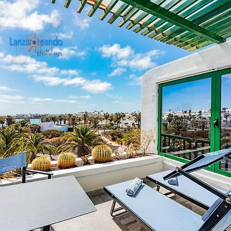 House Of The Horizon Playa Las Cucharas Vv Penthouse With Sea And Pool View Costa Teguise Exterior photo