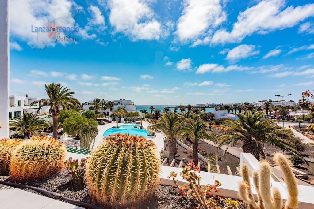 House Of The Horizon Playa Cucharas Vv Penthouse With Sea And Pool View Costa Teguise