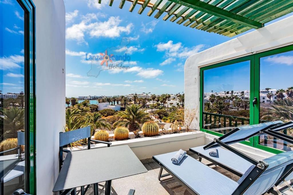 House Of The Horizon Playa Cucharas Vv Penthouse With Sea And Pool View Apartment *