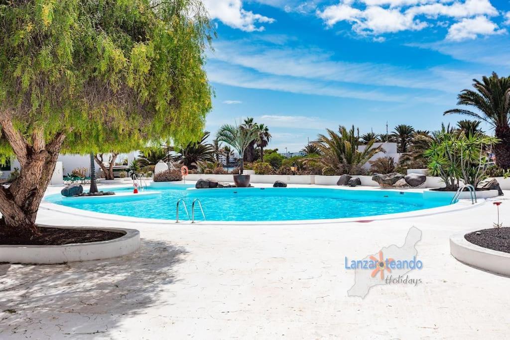 House Of The Horizon Playa Cucharas Vv Penthouse With Sea And Pool View * Costa Teguise