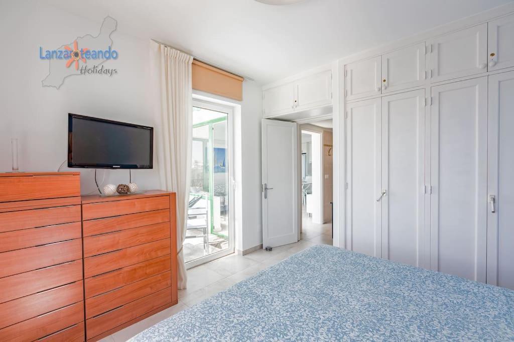 House Of The Horizon Playa Cucharas Vv Penthouse With Sea And Pool View * Costa Teguise